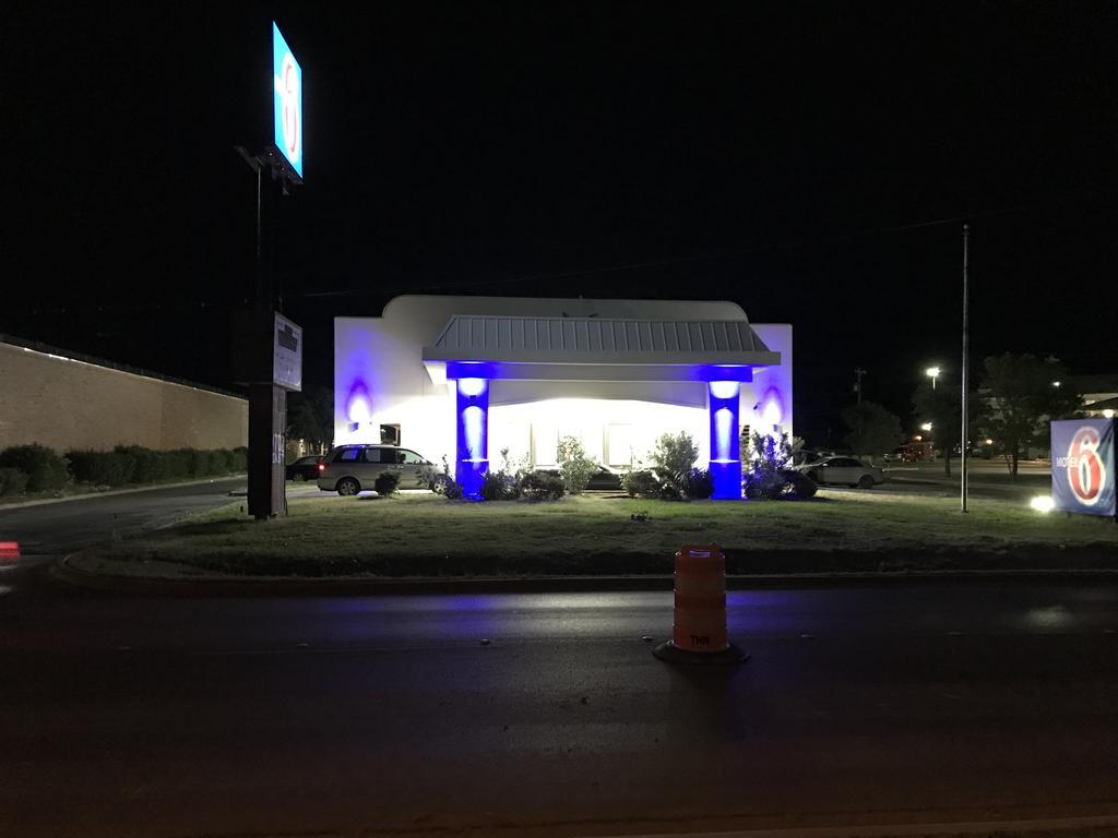 Motel 6-Abilene, Tx ภายนอก รูปภาพ